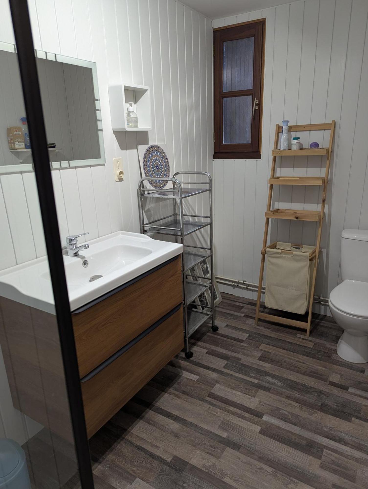 Isatis Apartment Bagneres-de-Bigorre Bagian luar foto