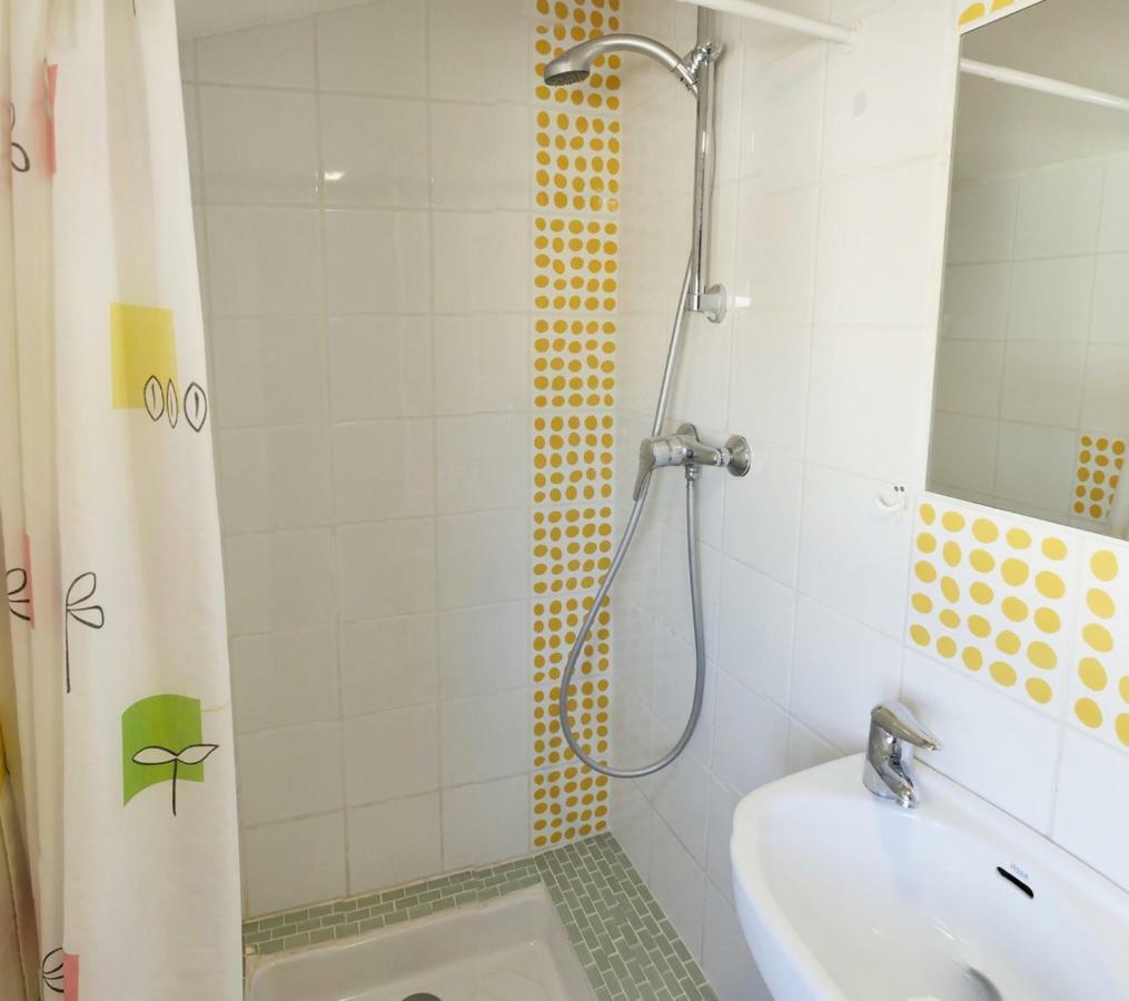 Isatis Apartment Bagneres-de-Bigorre Bagian luar foto